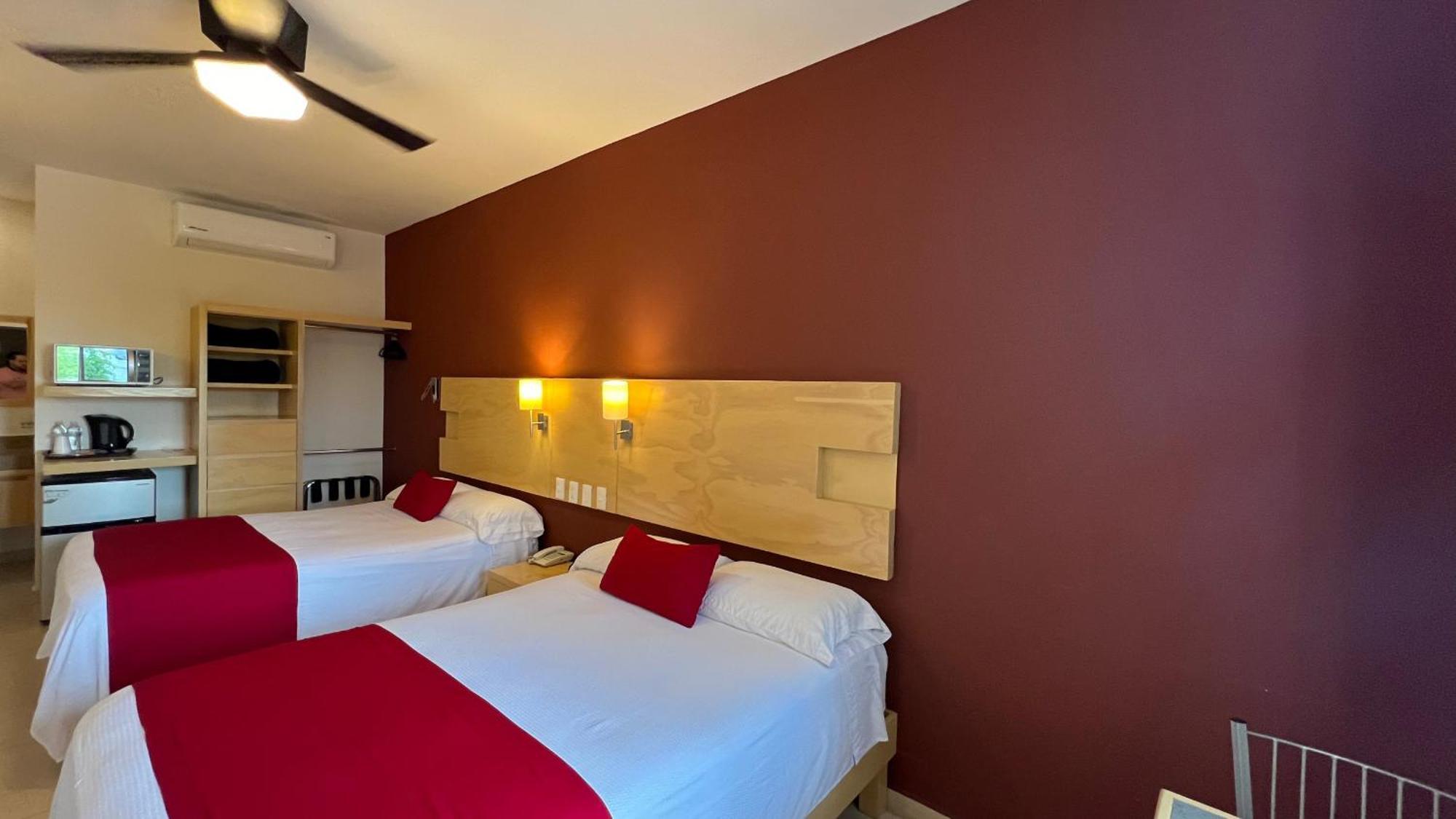 Nova Hotel Cadereyta Jiménez Buitenkant foto