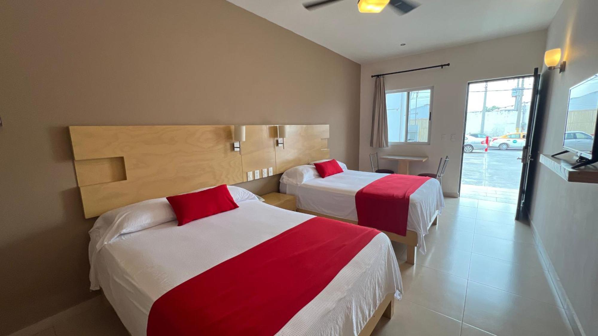 Nova Hotel Cadereyta Jiménez Buitenkant foto