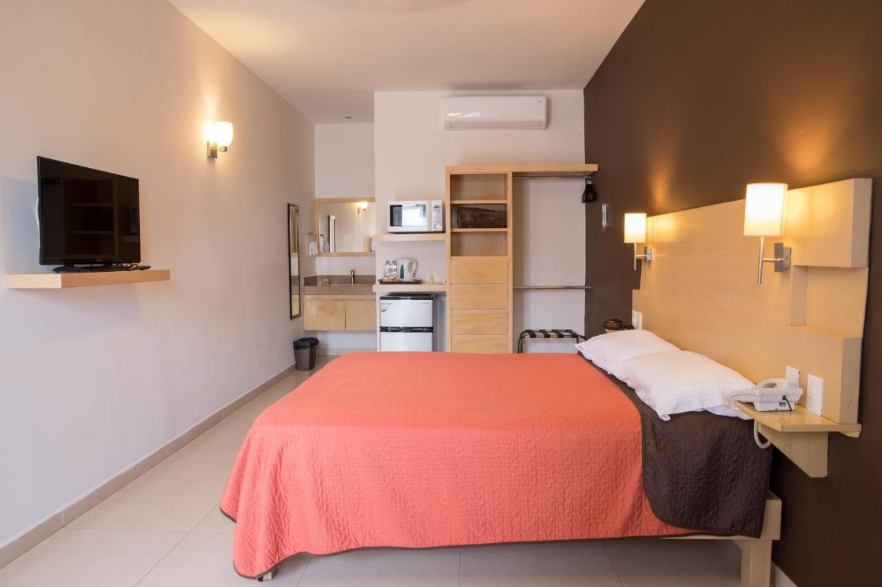 Nova Hotel Cadereyta Jiménez Buitenkant foto
