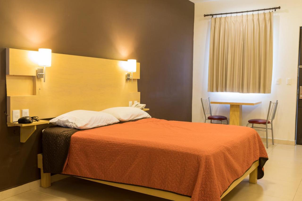 Nova Hotel Cadereyta Jiménez Buitenkant foto